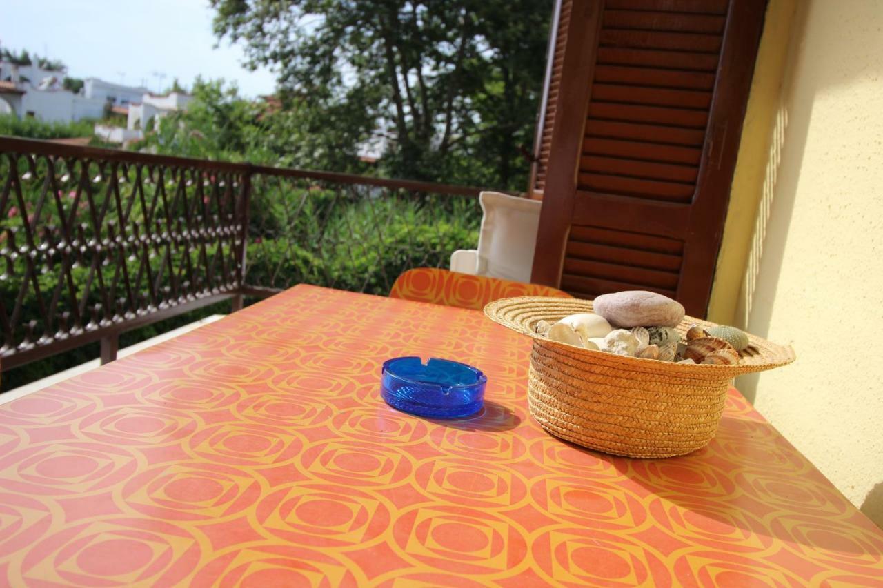 Kariani Beach Apartment