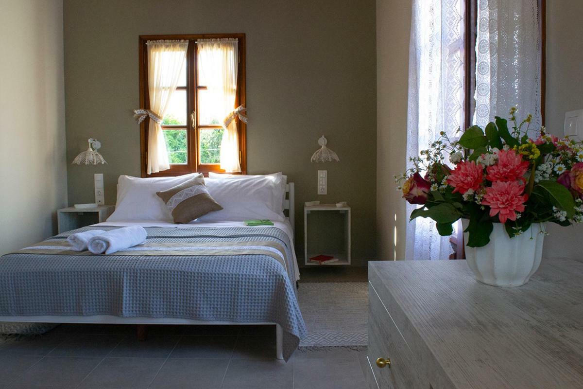Sea And Creek Holiday home Katelios