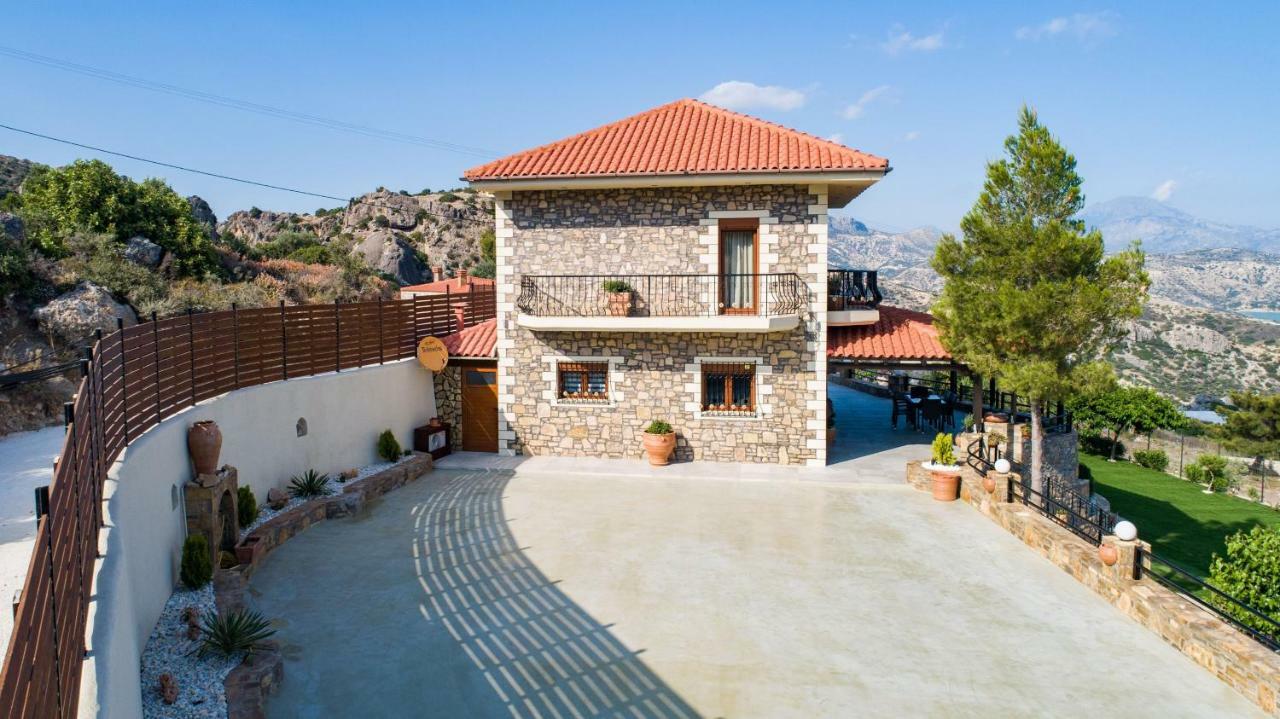 Oneiro Luxury ~ Nature, Serenity, View Villa