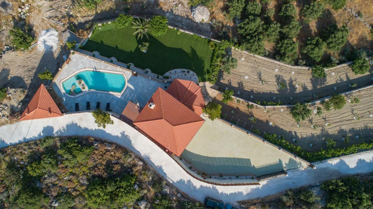 Oneiro Luxury ~ Nature, Serenity, View Villa *