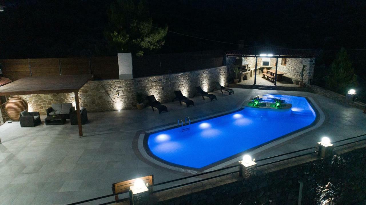 Villa Oneiro Luxury ~ Nature, Serenity, View *