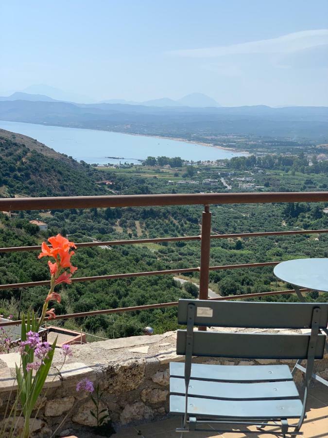 Carnation - Morfi Village Apartment Exopoli