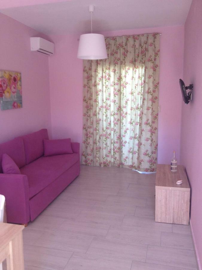 Erato1 Guest house *