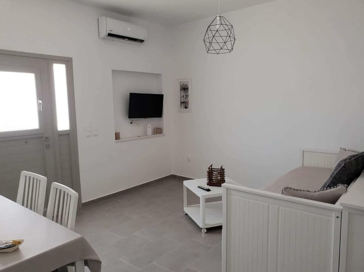& Waves House Apartment Andiparos