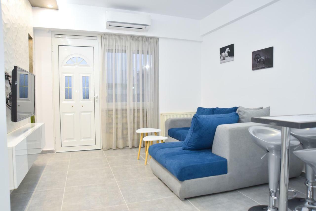 La Perla 2 Kalamata