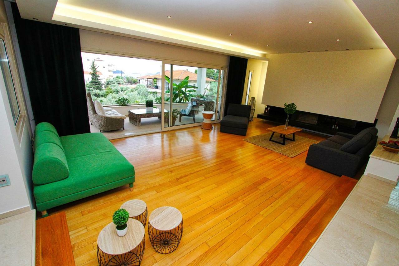 Aerides Luxury