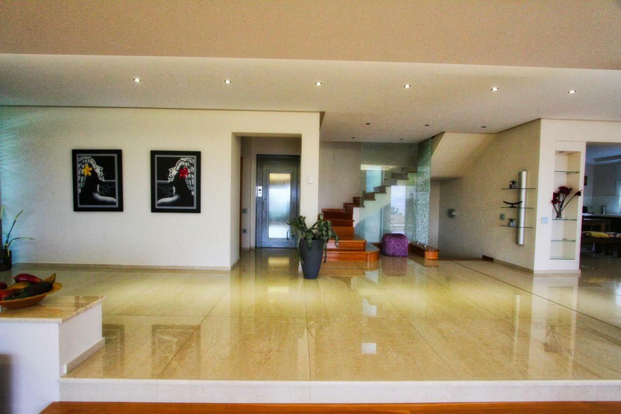Aerides Luxury Palaiontsiflikion