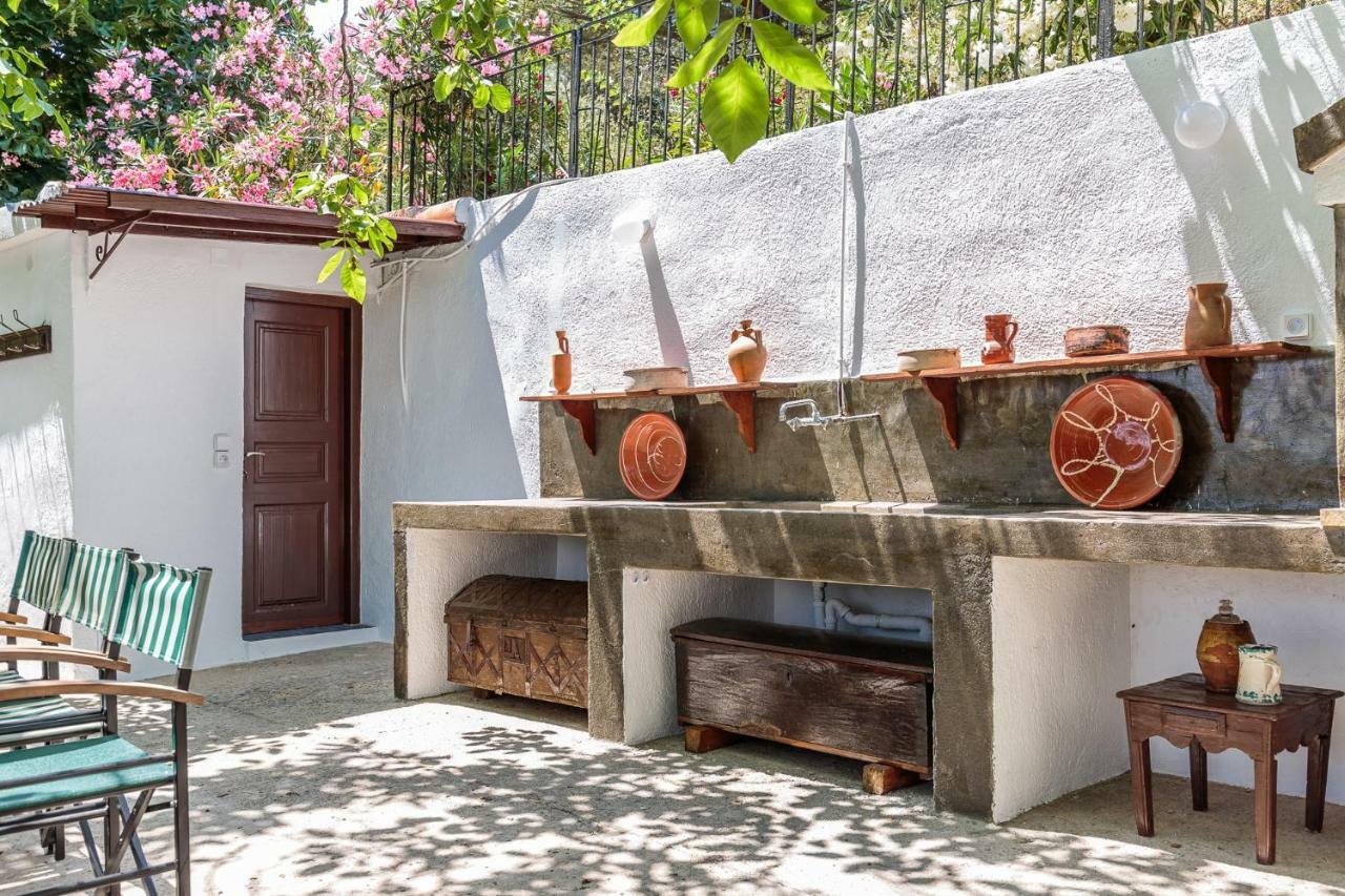 Pyrgos Holiday home