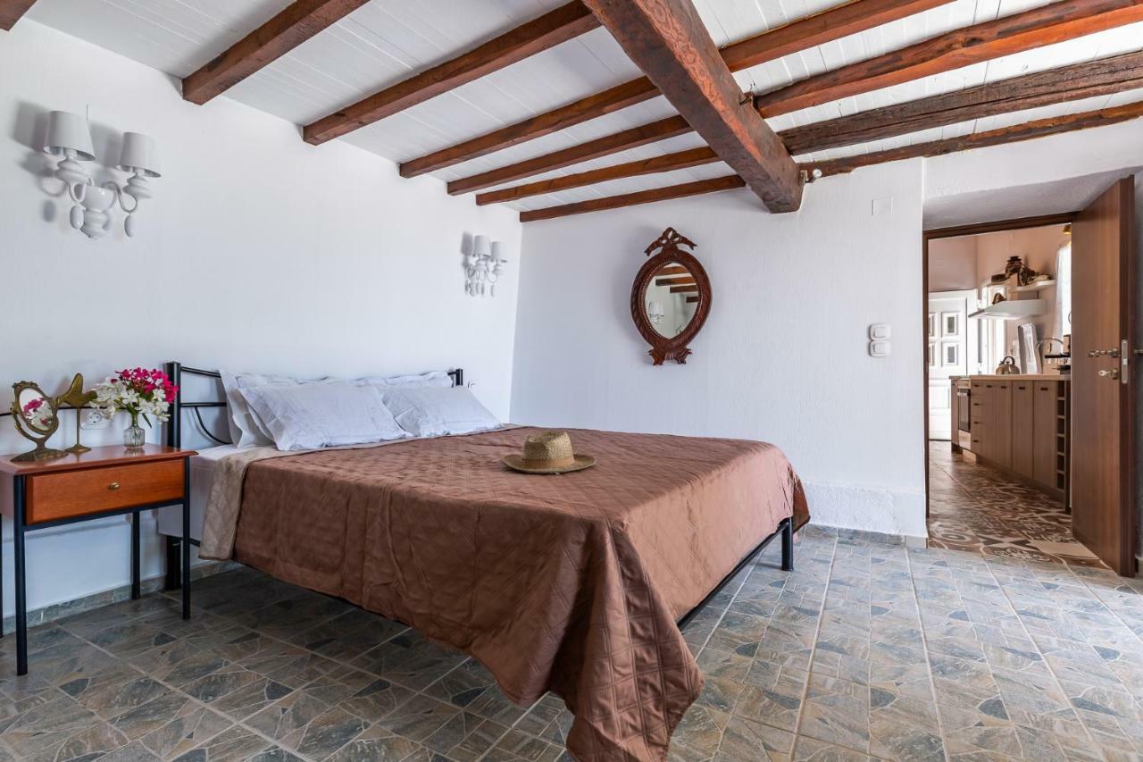 Holiday home Pyrgos