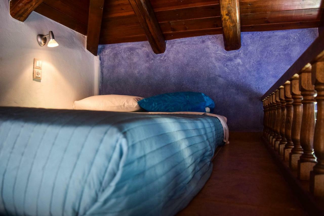 Magea-thalassa,top Floor Cretan With Views *