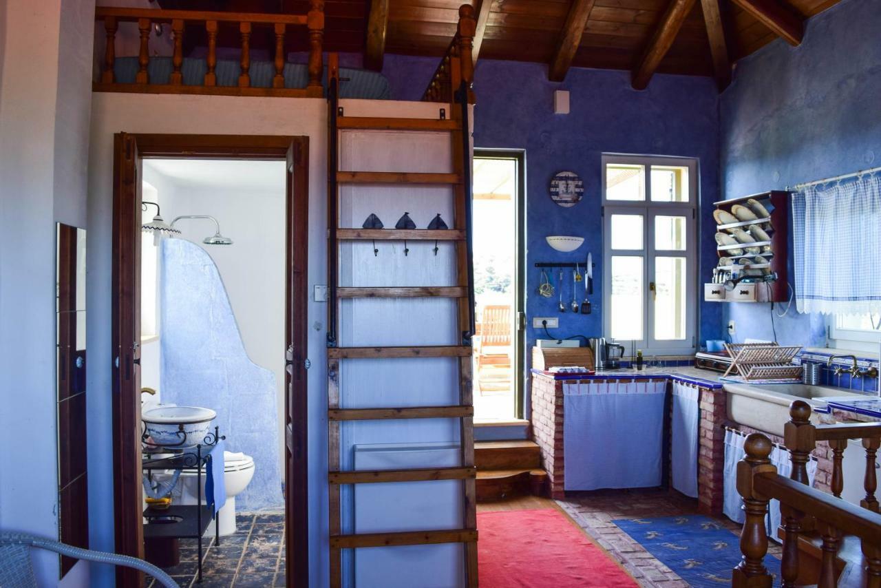 Apartment Magea-thalassa,top Floor Cretan With Views Tavronitis (Crete)