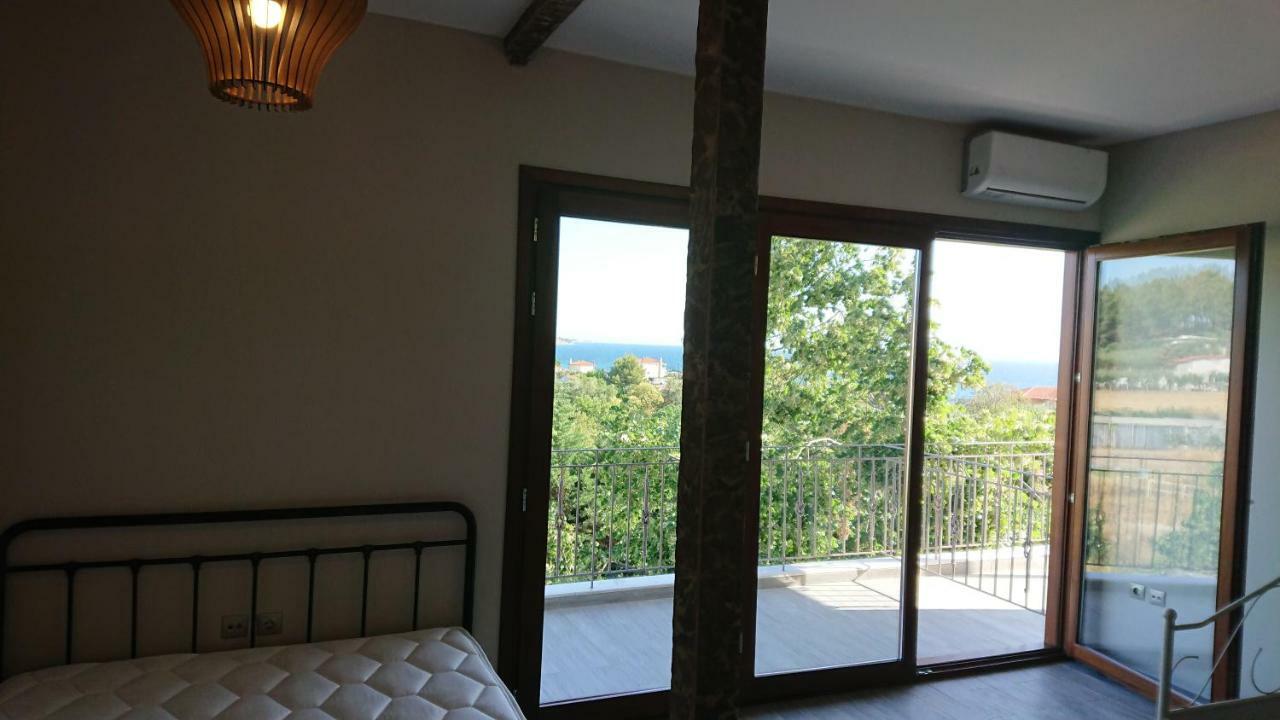 Apartment Stone House With Seaview *