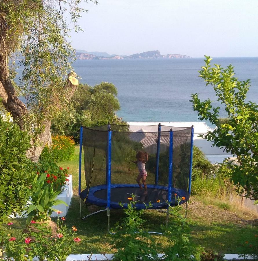 Elina Guest house