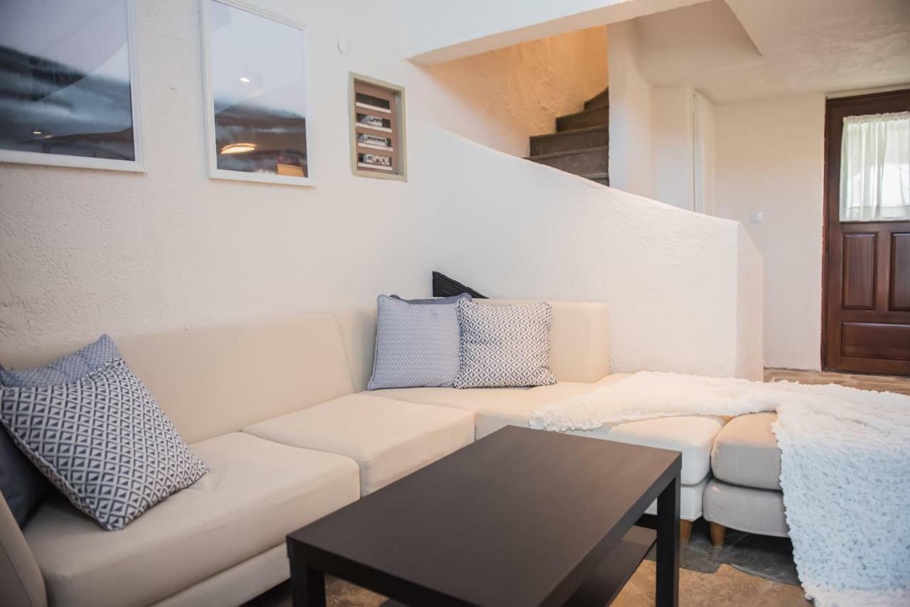Holiday home White Blossom #fourka *