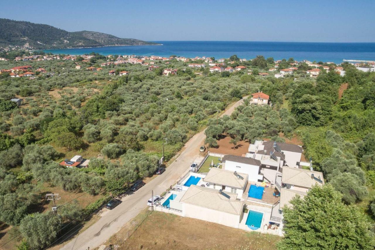 Arsenoi's Pool Villa *
