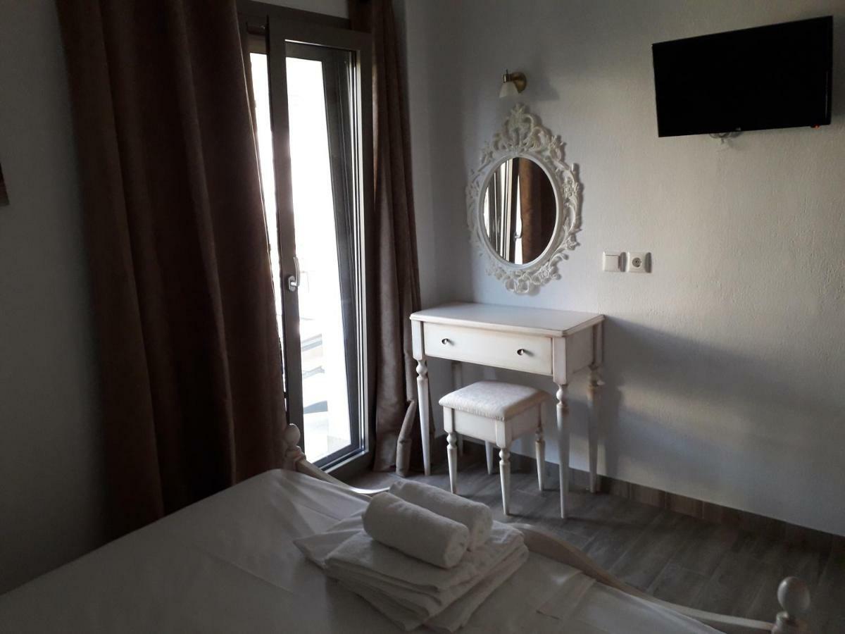 U Jacka Apartment Neoi Poroi