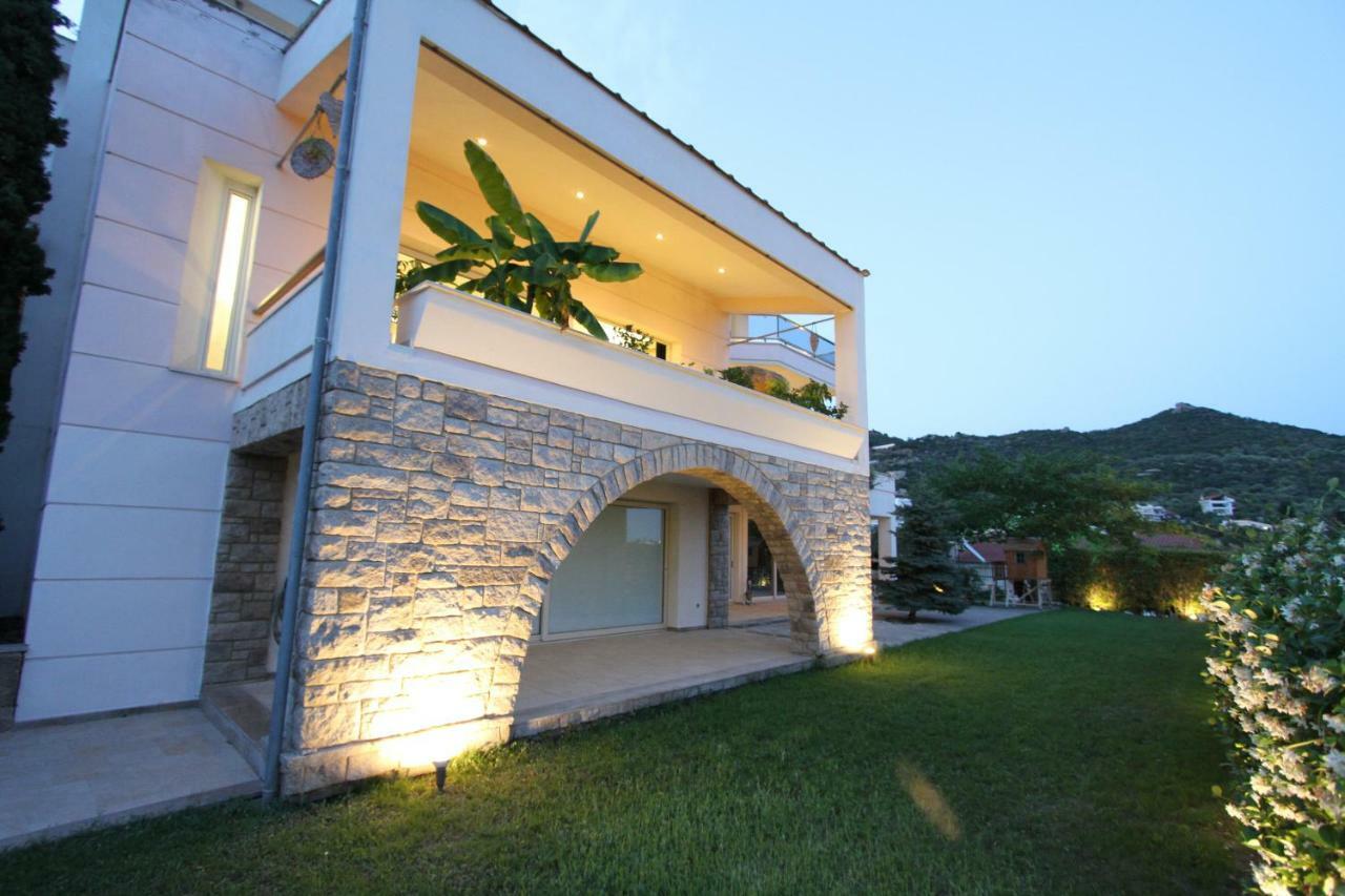 Aerides Luxury Palaiontsiflikion