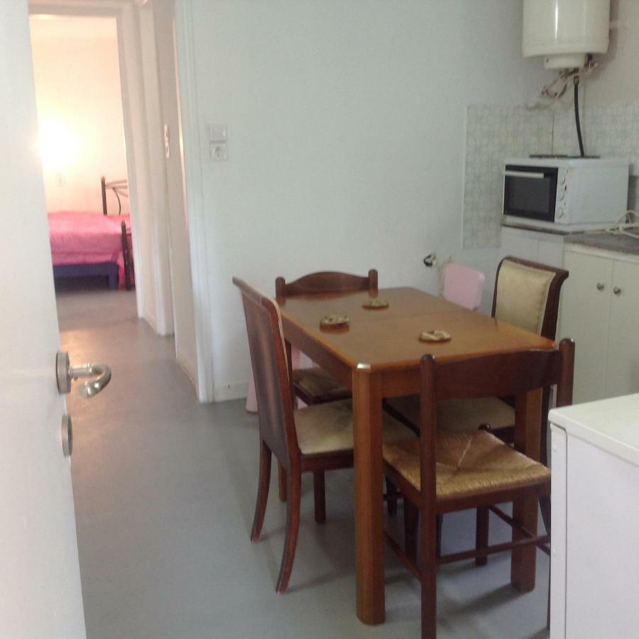 Apartment North East Athens Beach