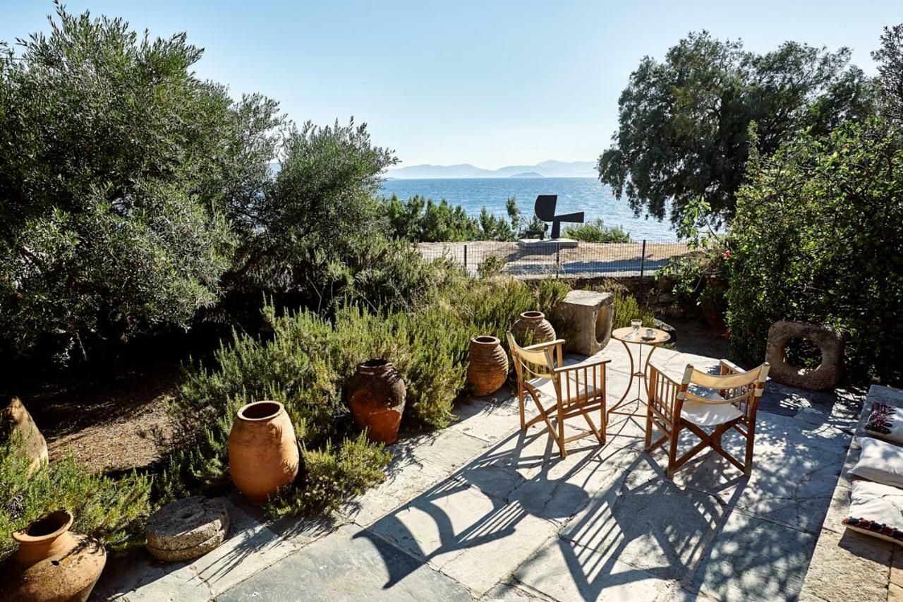 Nikolaou Art Guest house *