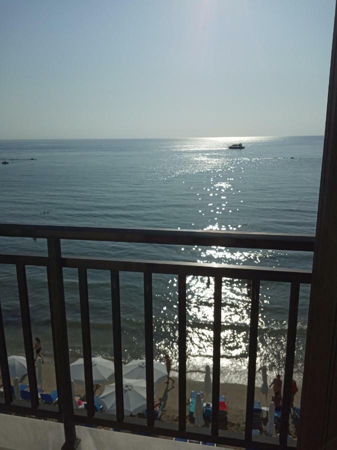 Nepheli 2* Paralia Katerinis