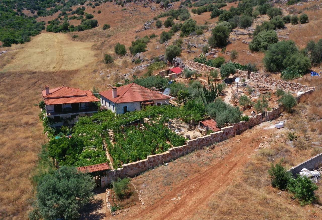 Holiday home Pontinos
