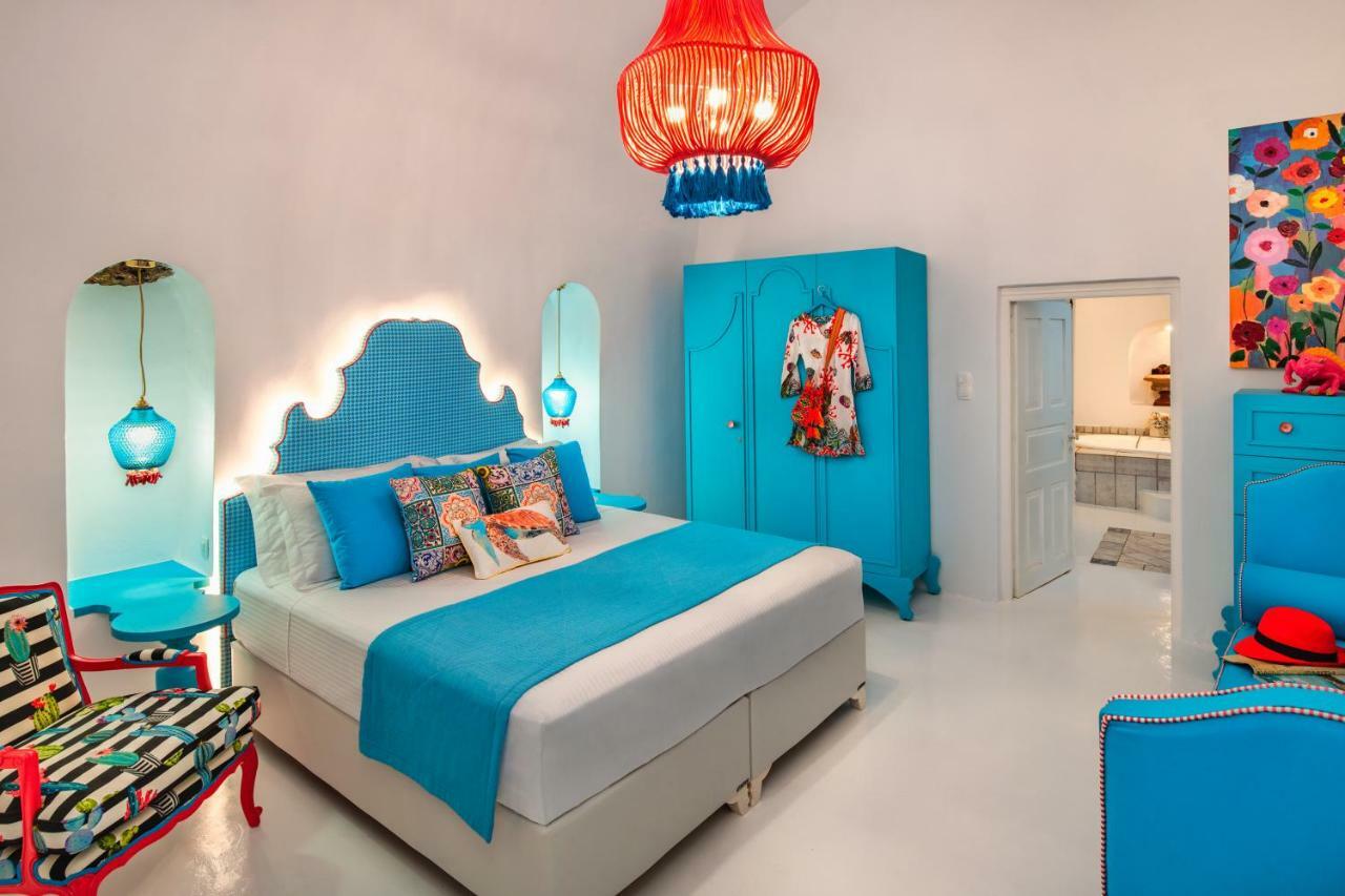 Villa Barocco Fira (Santorini)