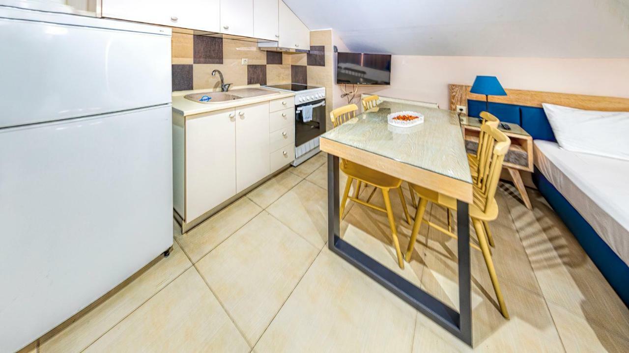 Apartment Le Monde Seaview Nea Kallikrateia