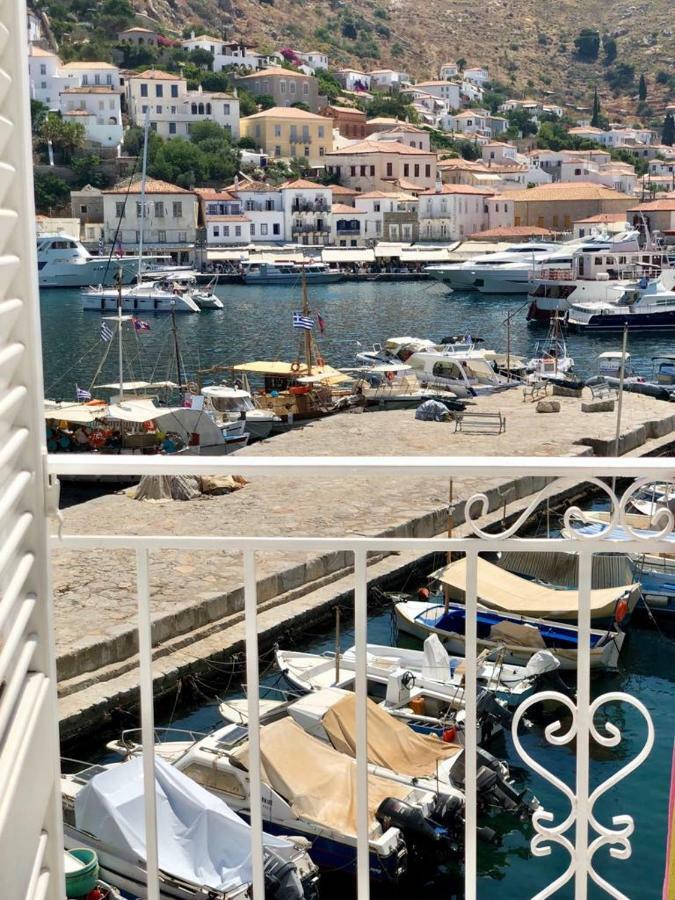 Hydra's View Apartment *