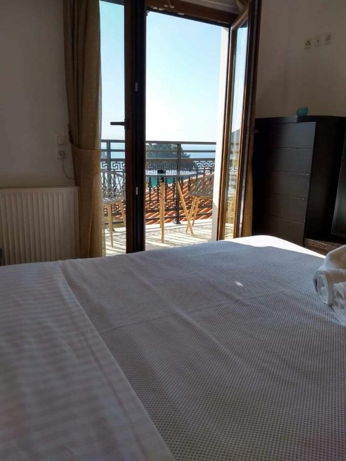 *the Balcony-luxury Family House In Center * Holiday home *