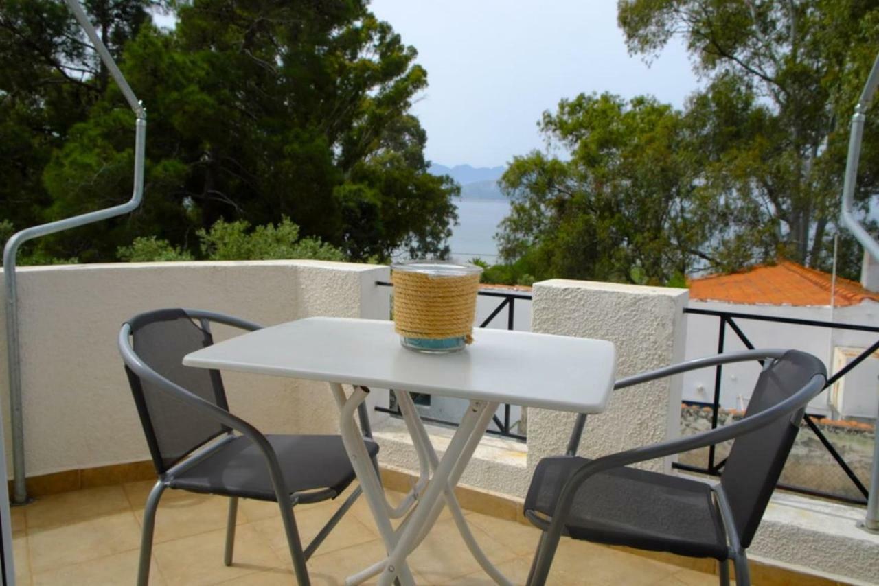 With Sea View And Balcony 60m From Apartment Aegina