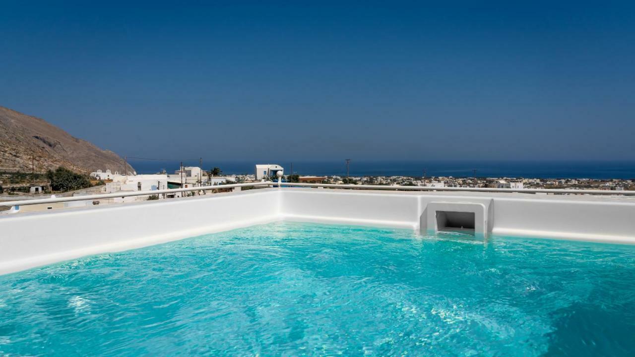 Nalas Emporio (Santorini)