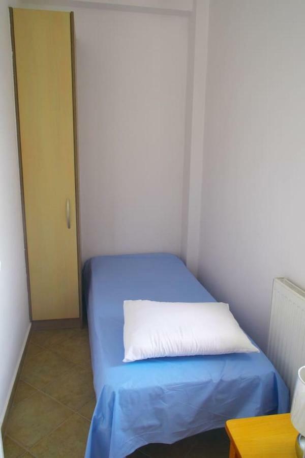 With Sea View And Balcony 60m From