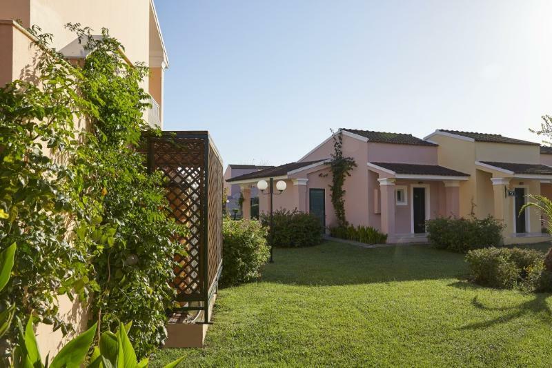 Capo Di Corfu Aparthotel
