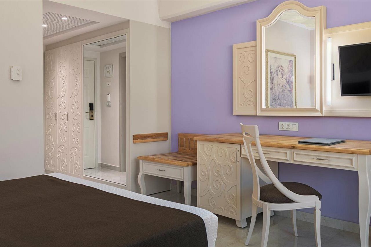 Rodos Palladium Leisure & Wellness 5*