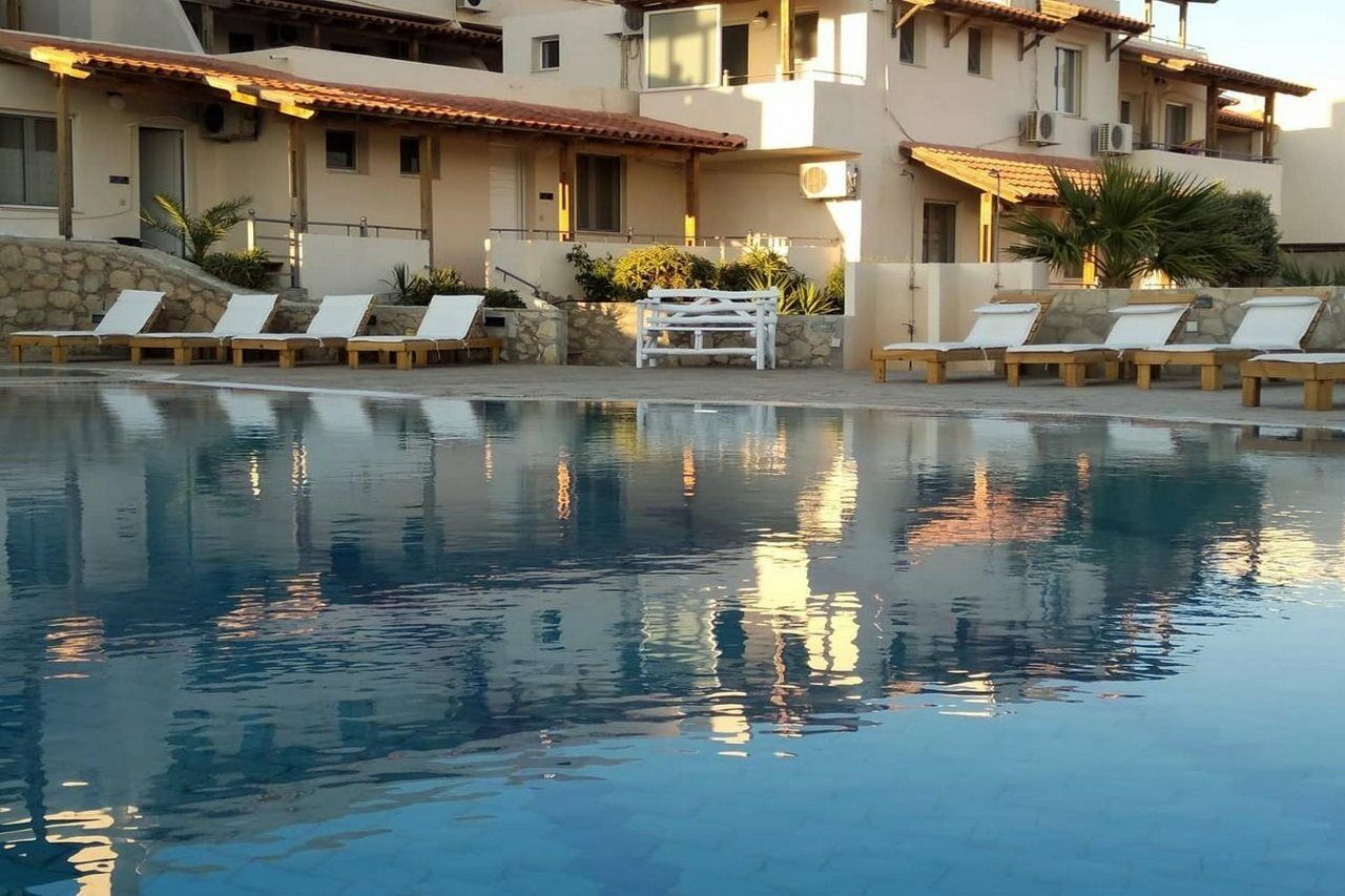 Creta 4*