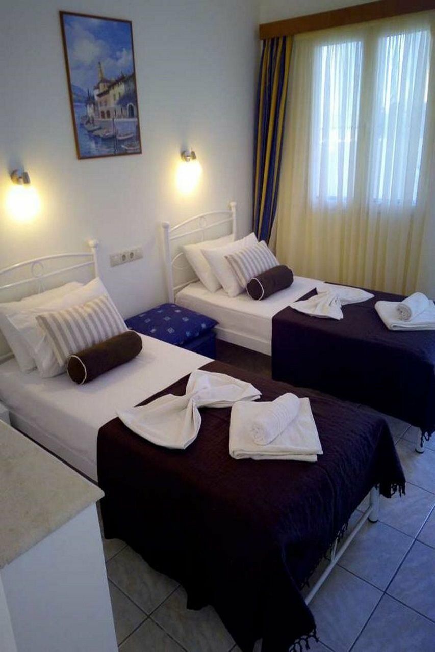 Creta Aparthotel 4*