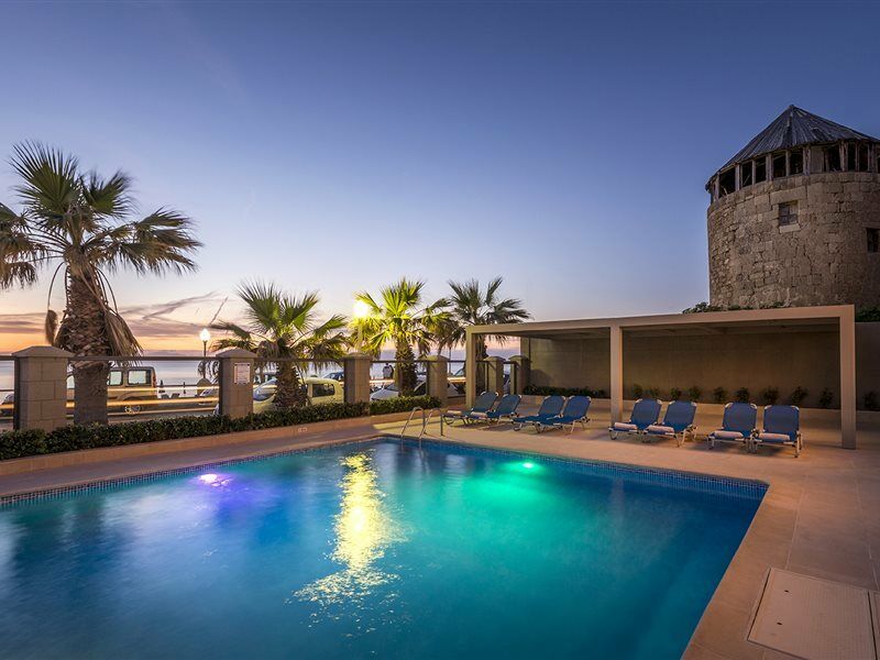 Hotel Mitsis La 4*