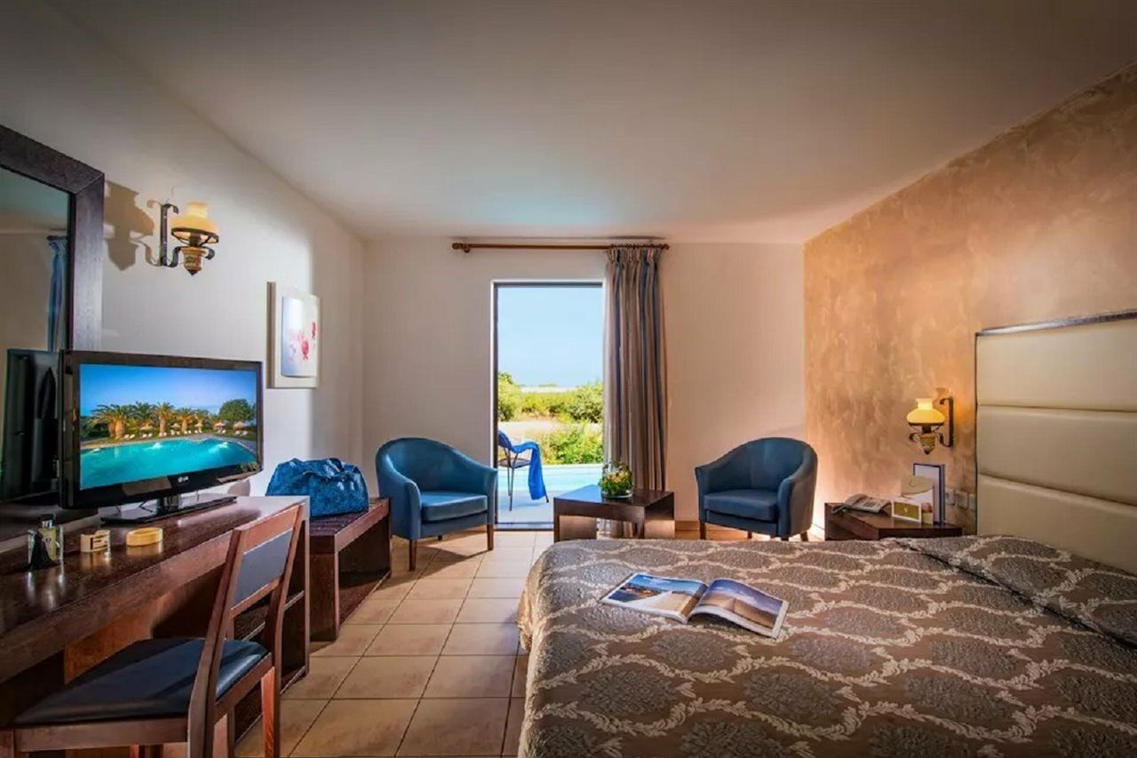 Resort Maris 4*