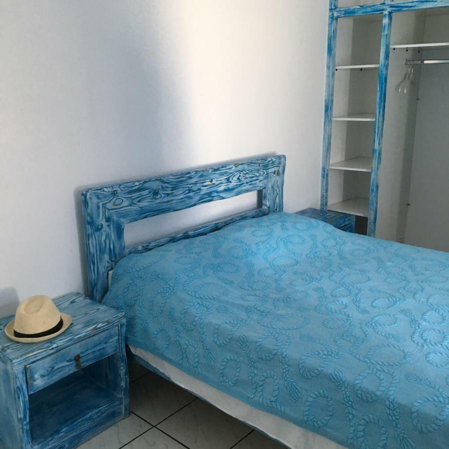 Thalia Apartment *