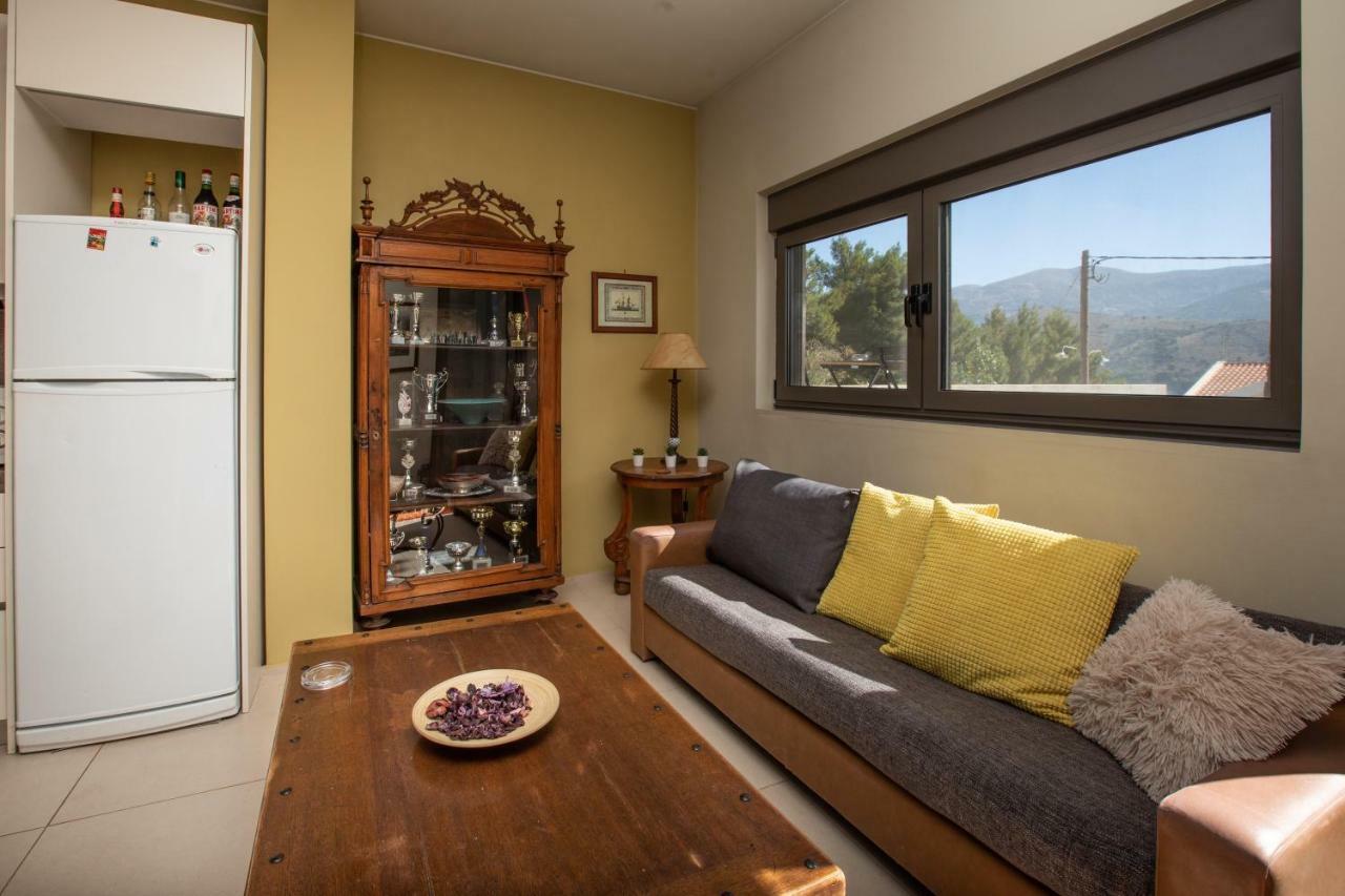 The Pine Flat Apartment *