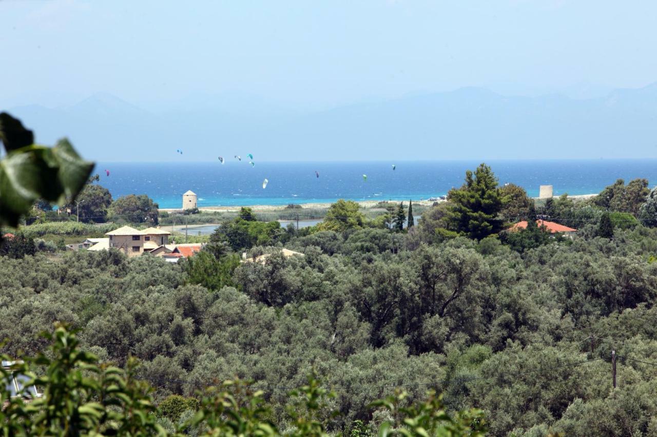 Pine House With Sea View