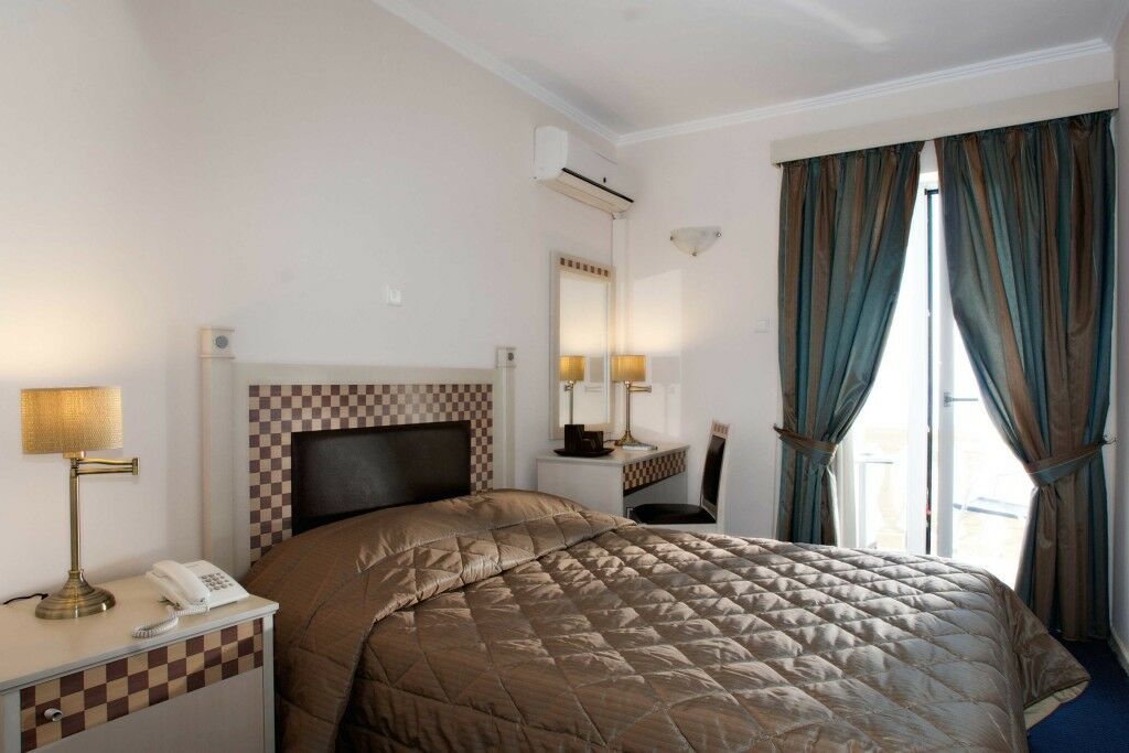 Pontikonisi & Perama (Corfu)