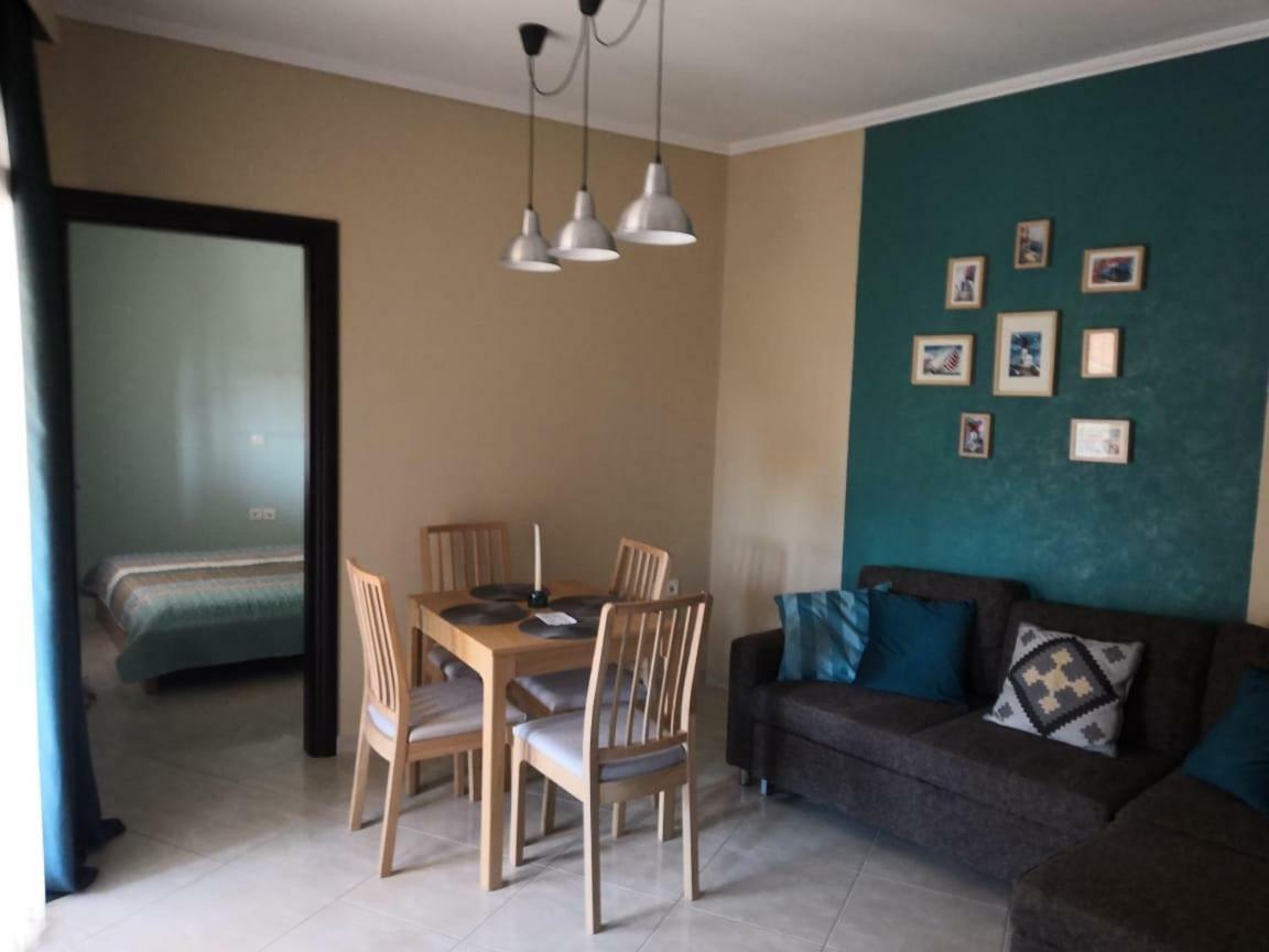 Comfortable Near The Central Beach