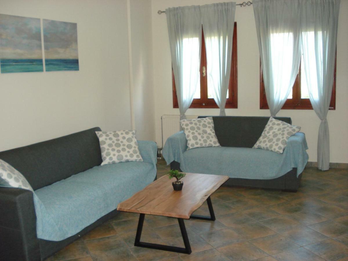 Apartment Orange Garden Kala Nera