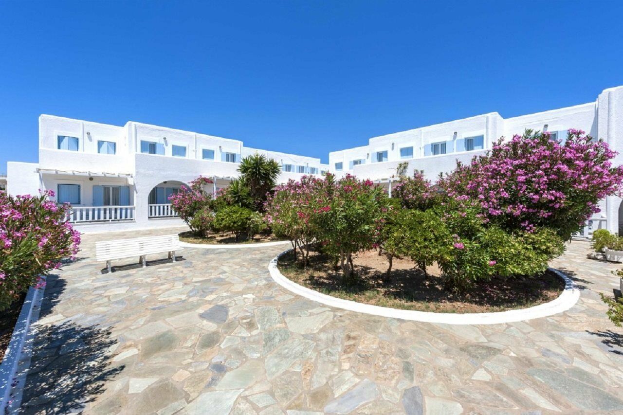 Narges Aliki (Paros)