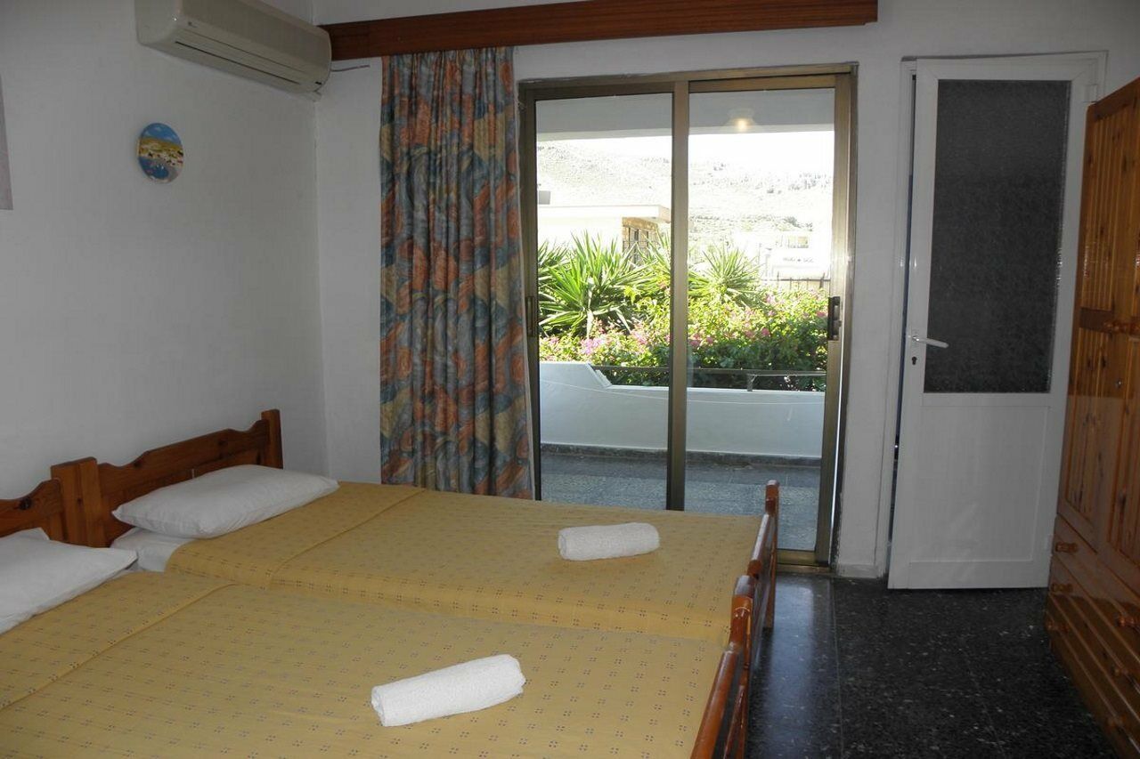 Afroditi Guest house 2*