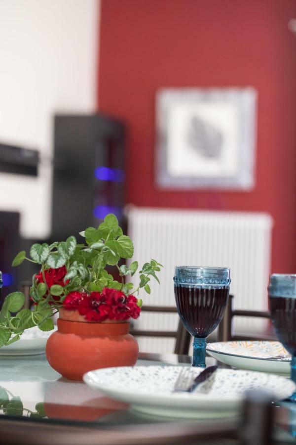 Apartment Secret Paradise