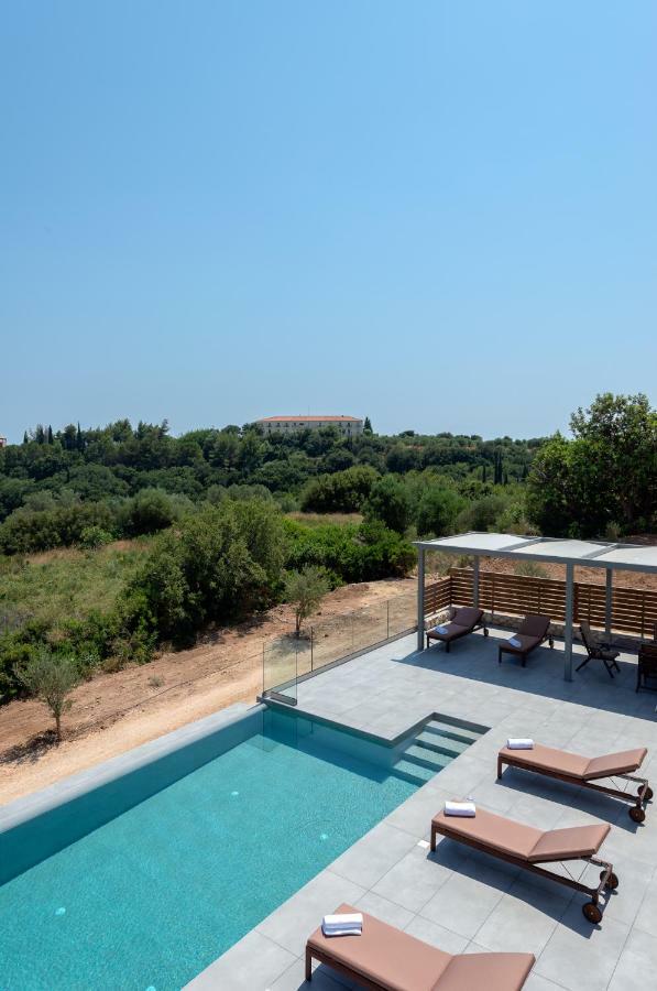 Villa Kefalonia Stone - Petros Kefalonica *