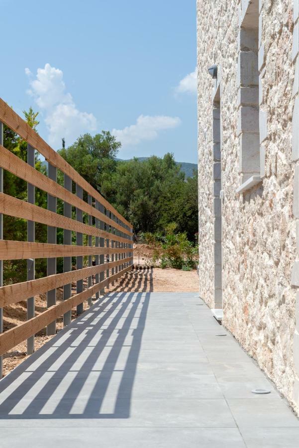 Villa Kefalonia Stone - Petros Kefalonica *