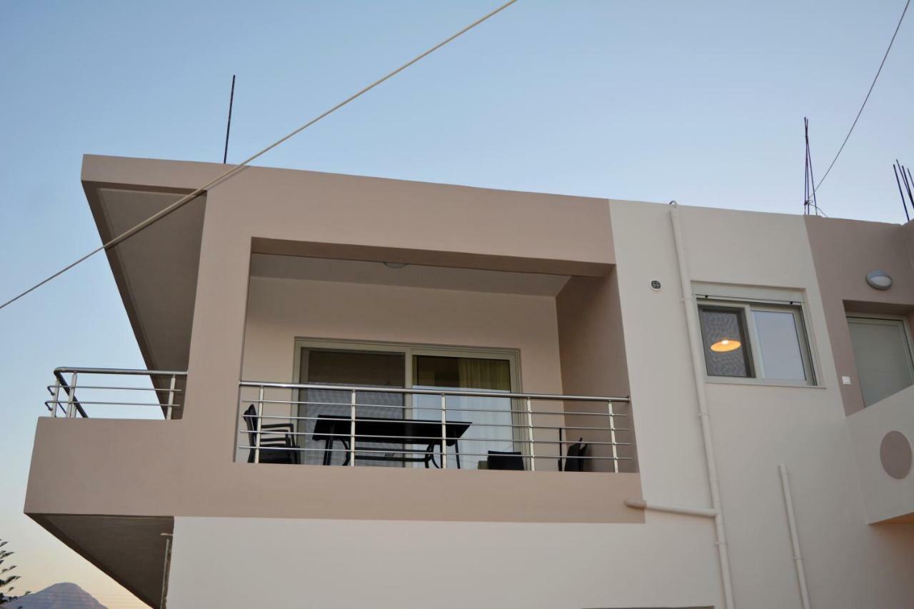 Balos Private Pool Seafront Seaview Holiday home *